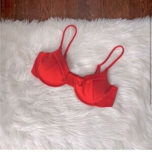 GOOD AMERICAN Poppy Bikini Top Underwire NWOT